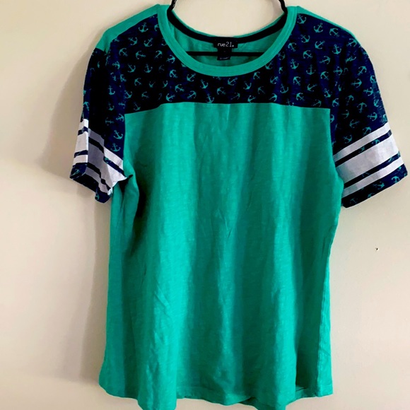 Rue21 Tops - Junior girls RUE21 shirt